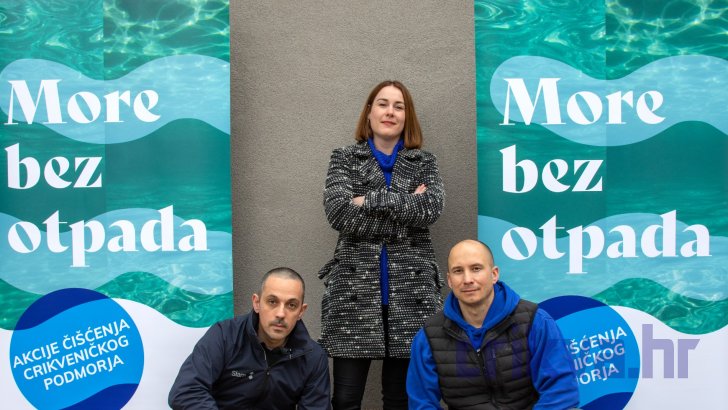 Ivana Pernat (stoji), Rudolf Jožinec i Luka Sočković