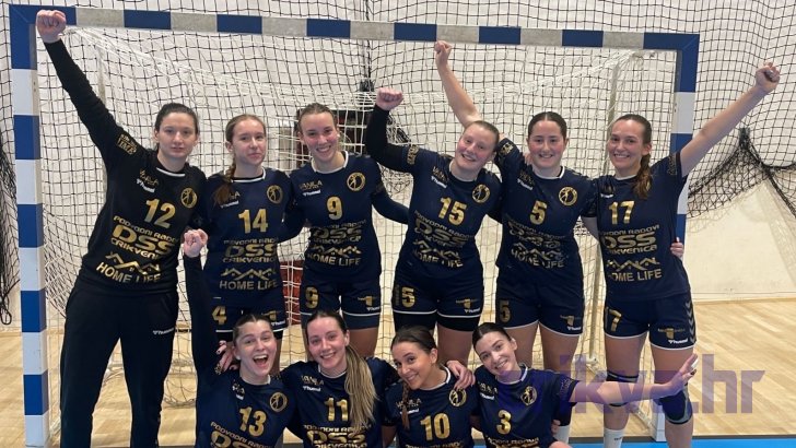 ŽRK "Murvica": Sara Mandekić, Lucija Čupić, Nina Stipčić, Aurora Vivoda, Lurda Kauzlarić, Marija Lončarić (stoje), Valentina Tomić, Ivona Skorić, Petra Filipović, Lara Dugonjić