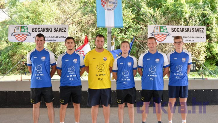 Boćari "Svetog Jakova" na finalu Kupa u Vukovaru: damir Poslek, Filip Klarić, voditelj Kristijan Šipek, Leon Petz, Neven Vičević i Lovro Šipek