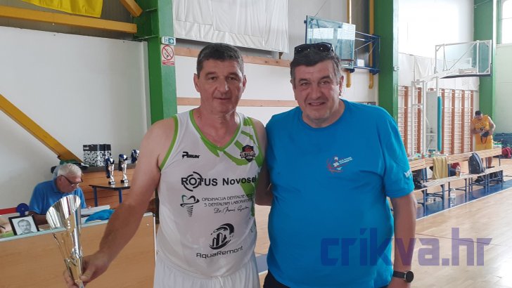 Kapetan Siska Adamaović i Siniša Pušonjić