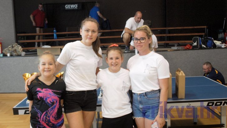 Petra Ivčić, Andrea Pavlović, Karla Ivčić i Maja Juretić